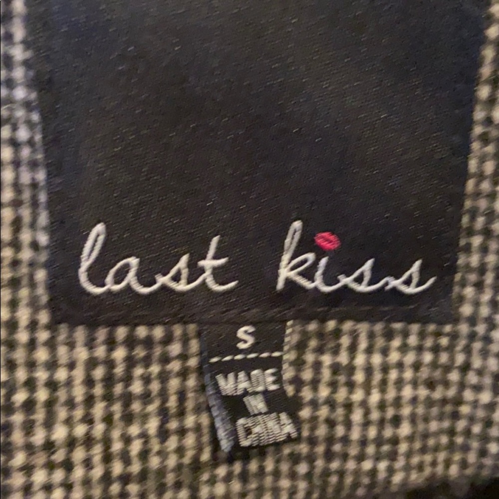 Last Kiss Jacket 🍇 - Picture 6 of 7